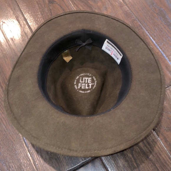 Minnetonka green wool felt hat water repellent